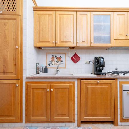 La Casa Di Ada Apartment Тиволи Екстериор снимка